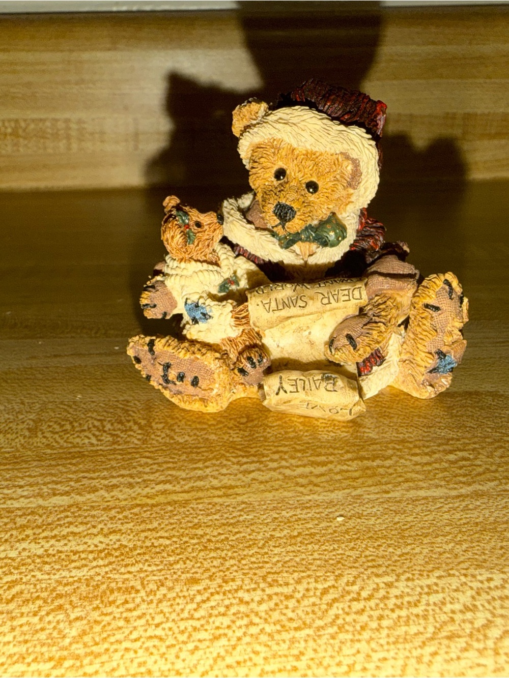 1994 Boyd's‎ Bear Figurine with Holiday Accents #2235 Kringle & Bailey with list